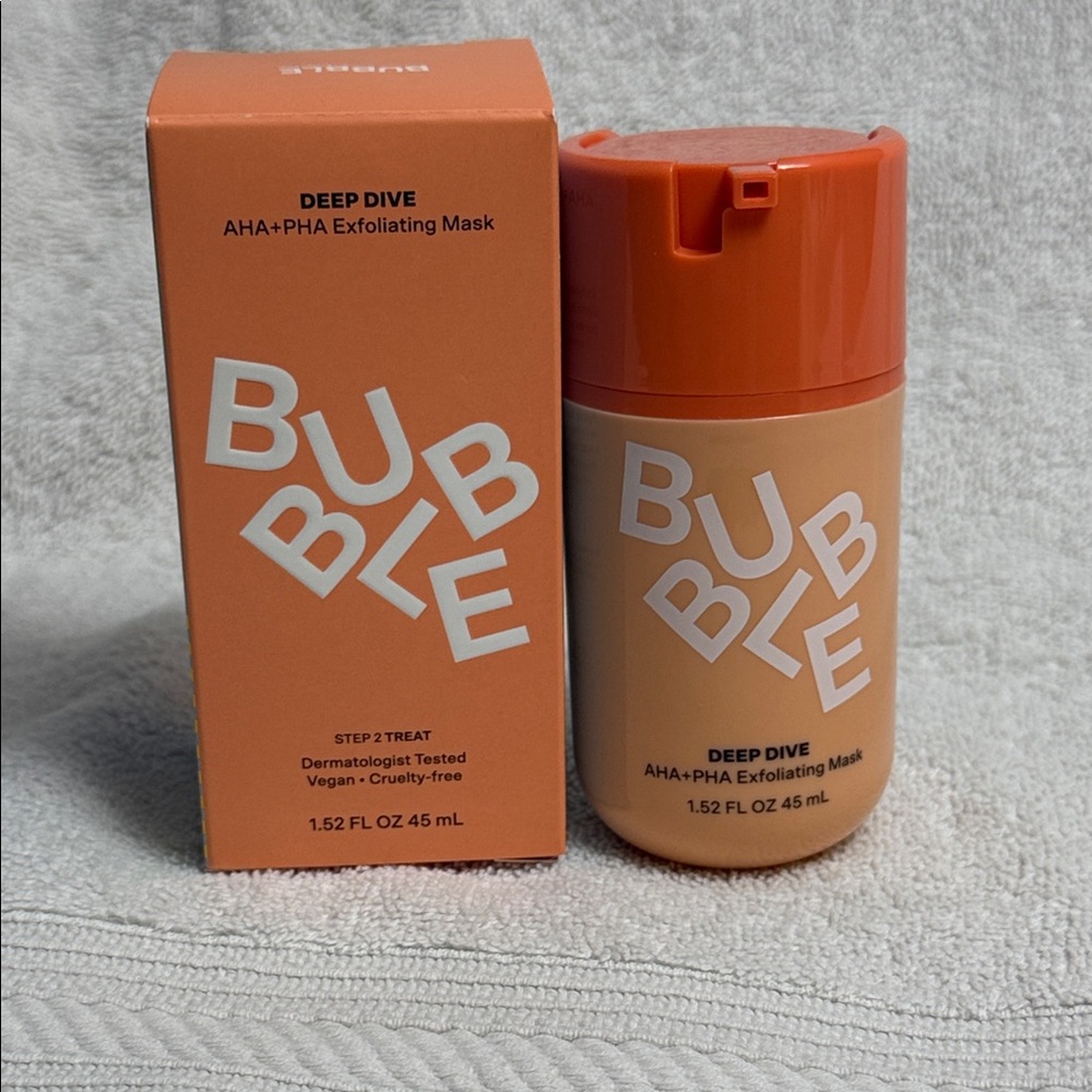 BUBBLE Deep Dive AHA+PHA Exfoliating Mask - New